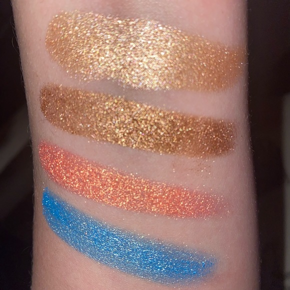 Give Me Glow Eyeshadow Singles from Summer Vibes & Magnetic Quad Palette - Picture 3 of 14